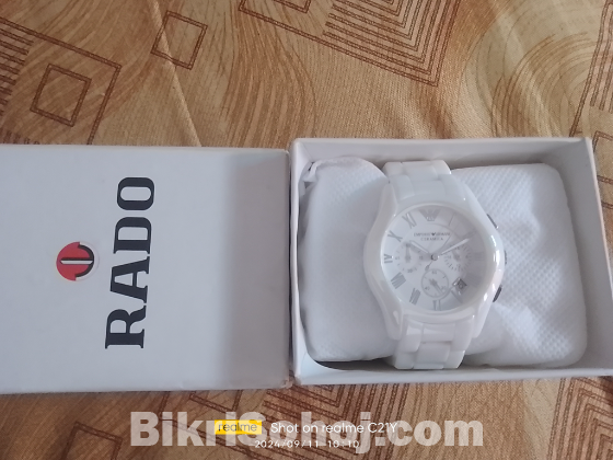 Emporio Armani white ceramica hand watch